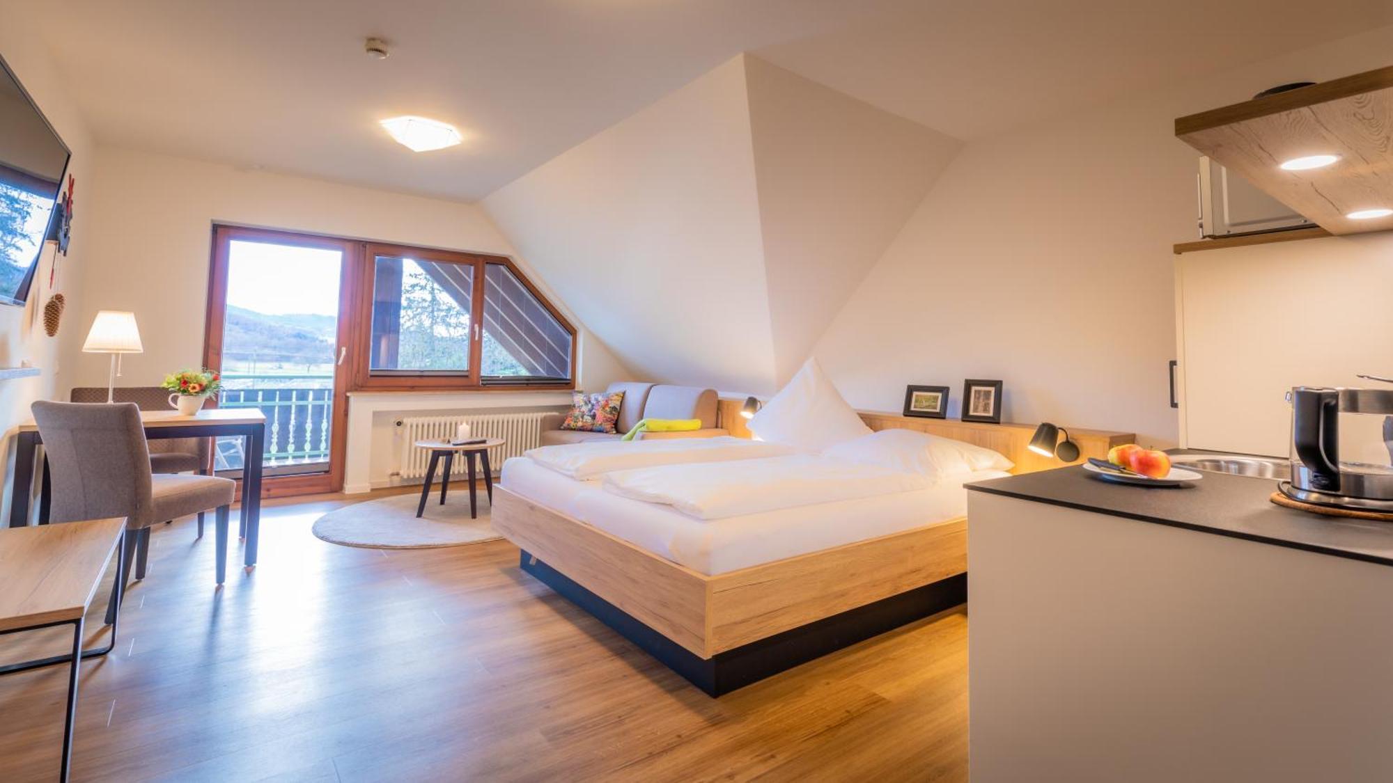Gasthaus Hirschenstube & Gaestehaus Gehri Waldkirch Eksteriør billede